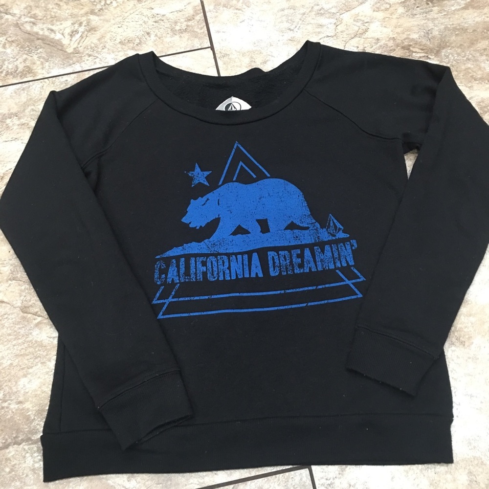 crew neck